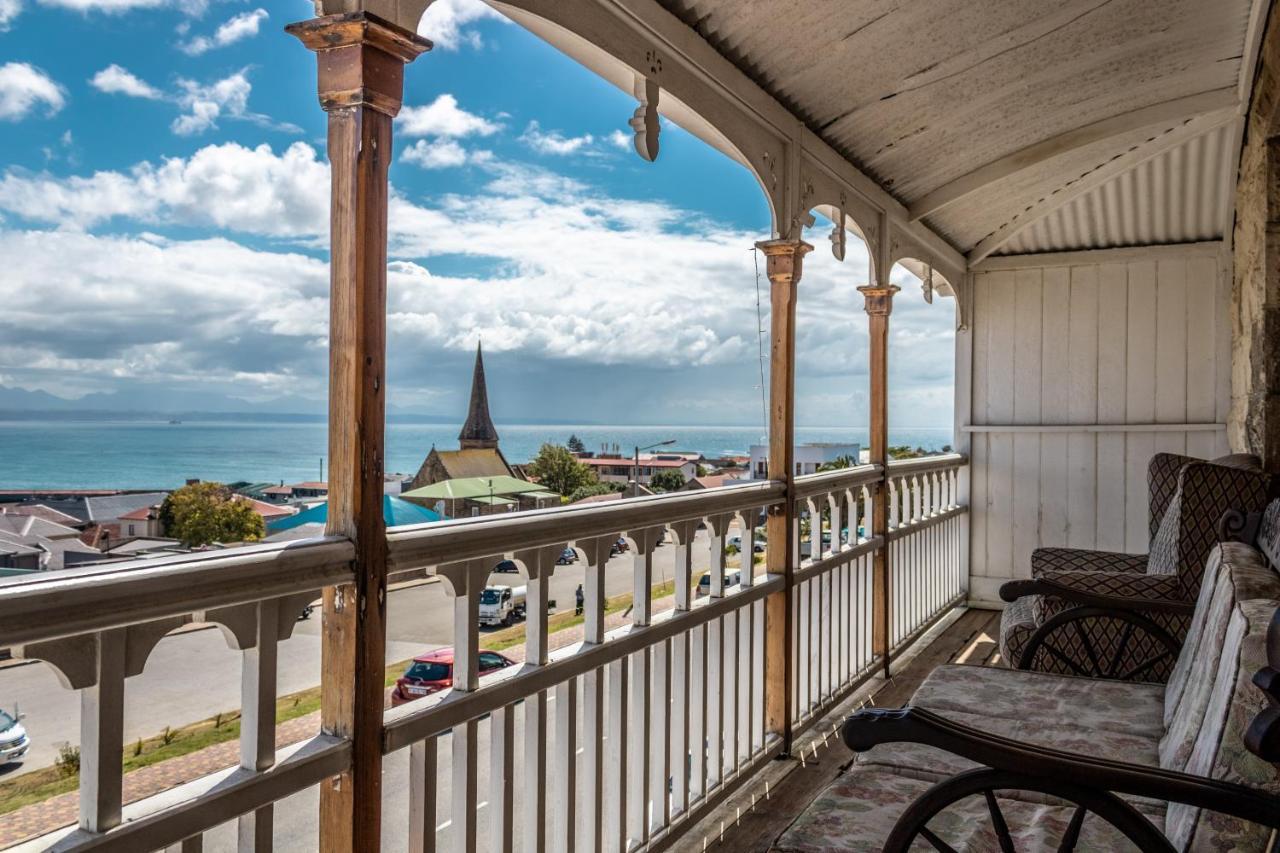 Sandstone Manor Mossel Bay Exterior foto